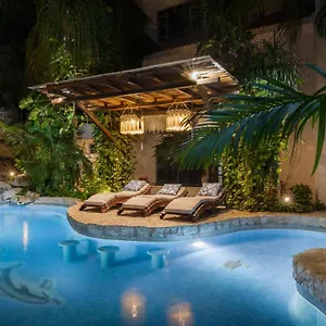 Hulku Hotel Playa del Carmen