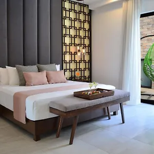 Elements Boutique מלון טולום