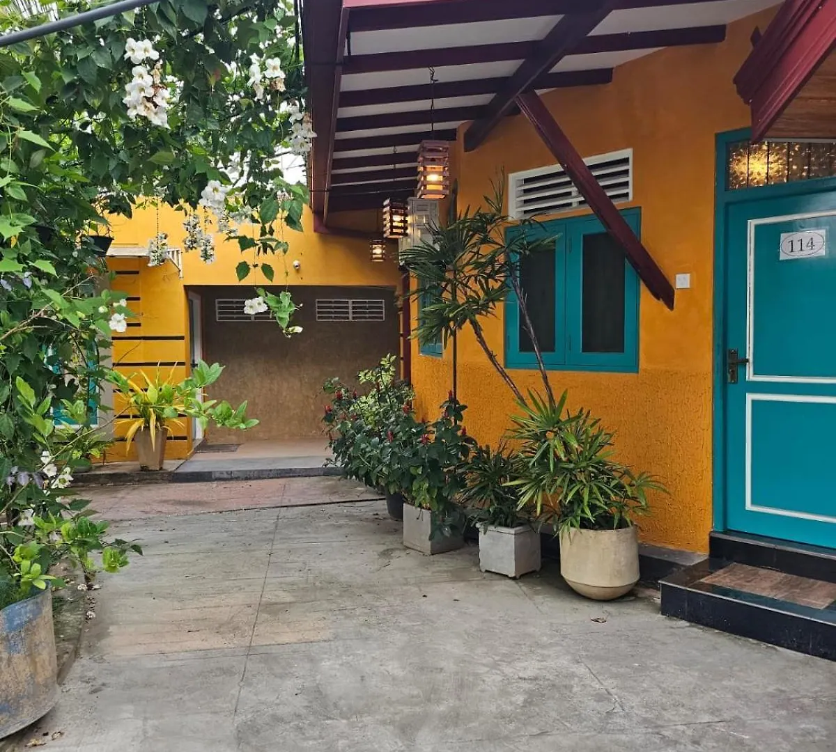לינה וארוחת בוקר נגומבו Optimum Residencies